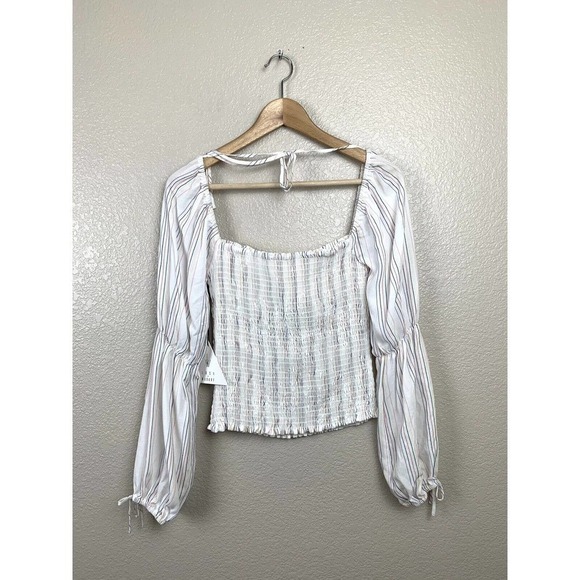 Lost + Wander Song Of Summer Smocked Top - Picture 4 of 4